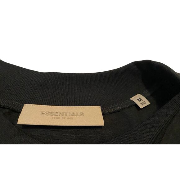 Nwot Fear of God Essentials Short Sleeve T-Shirt Mens Medium Designer Streetwear - Picture 3 of 10